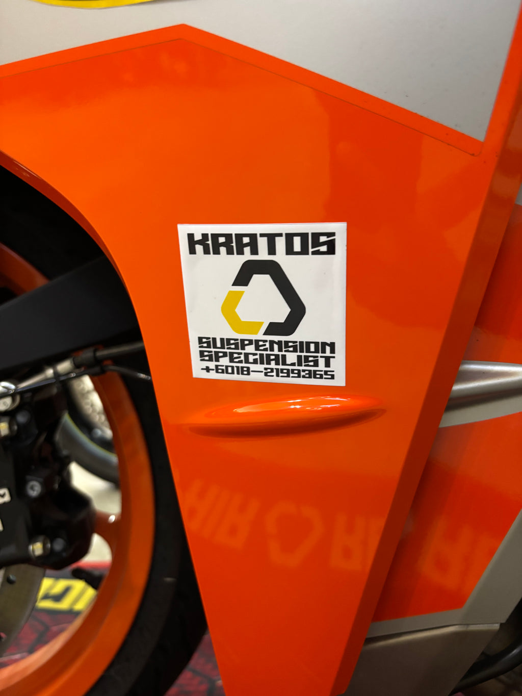 Kratos Suspension Stickers - White (6x6cm)